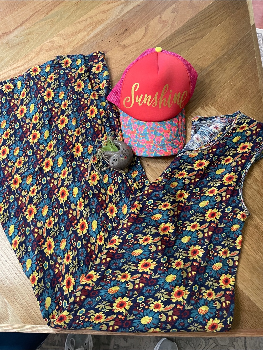 Natural life bundle. Includes dress, hat and car hanger